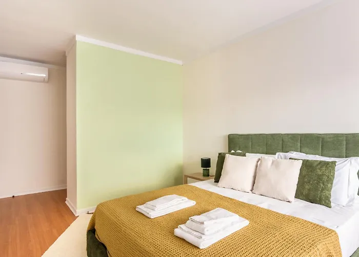3br W Balcony And Sea View * Cascais