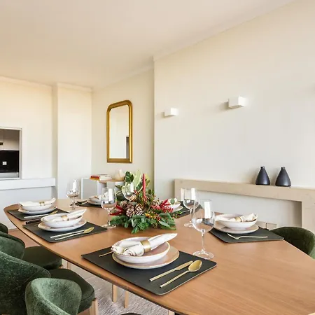 3br W Balcony And Sea View *