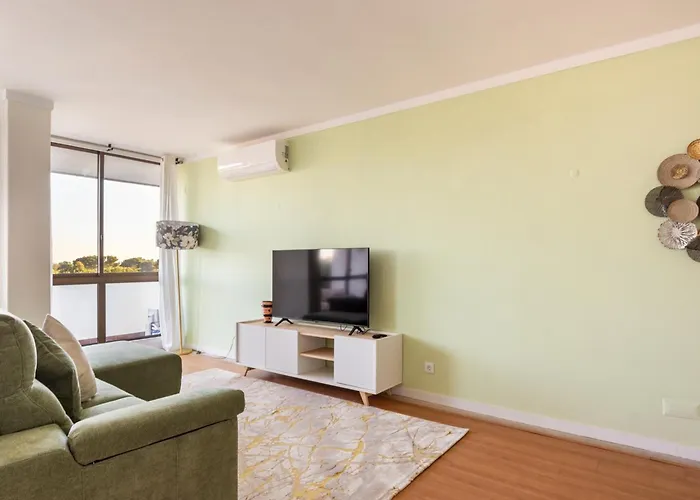 Lägenhet 3br W Balcony And Sea View Cascais