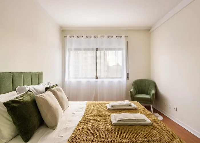 3br W Balcony And Sea View * Cascais